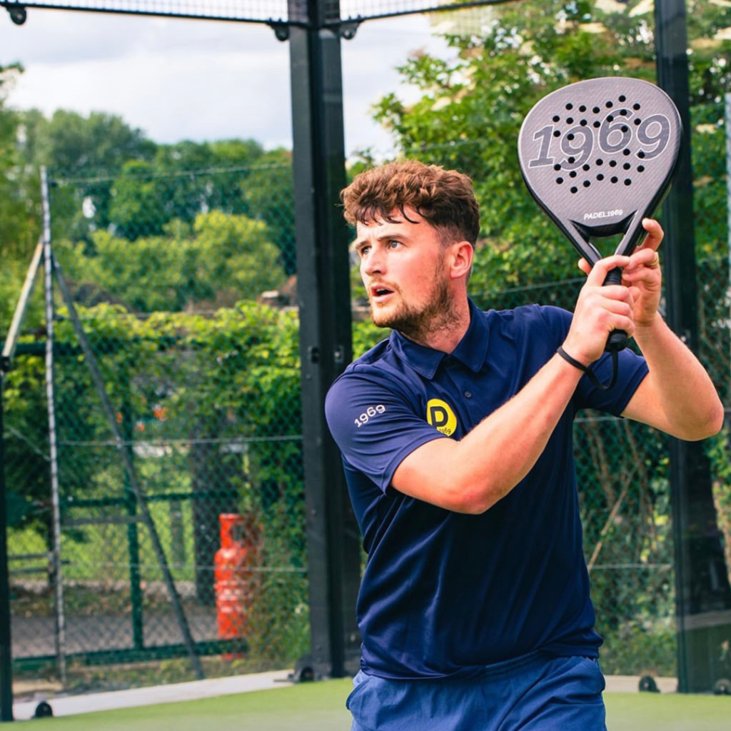 Jamie Wilkinson with Godfather racket by PADEL1969